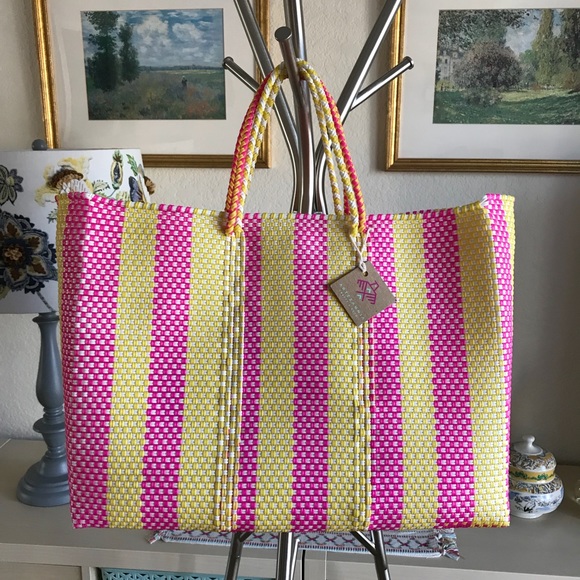 Artezahnia Handbags - Oaxaca Handwoven Plastic Tote